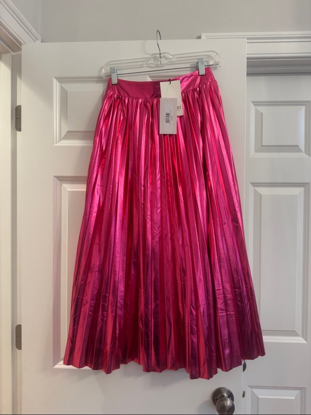 Women’s Metallic Hot Pink Pleated Maxi Skirt